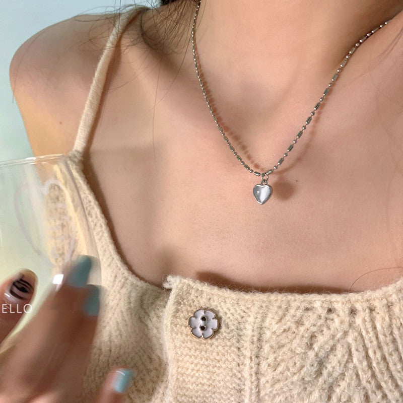 Gentle Love Pendant Necklace Versatile For Women