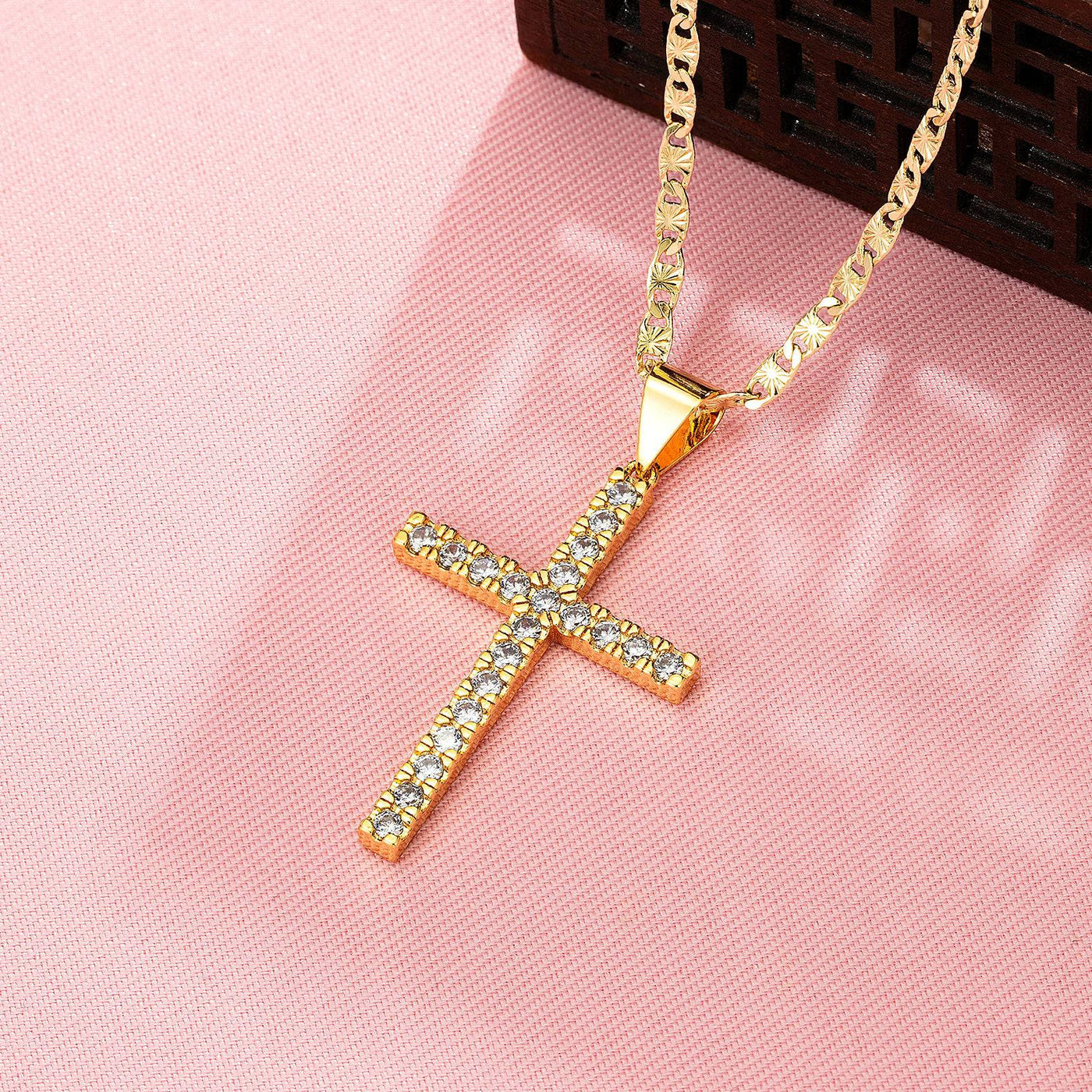 Thin Cross CZ 14K Gold Filled Necklace - Luxe & Co. Jewelry
