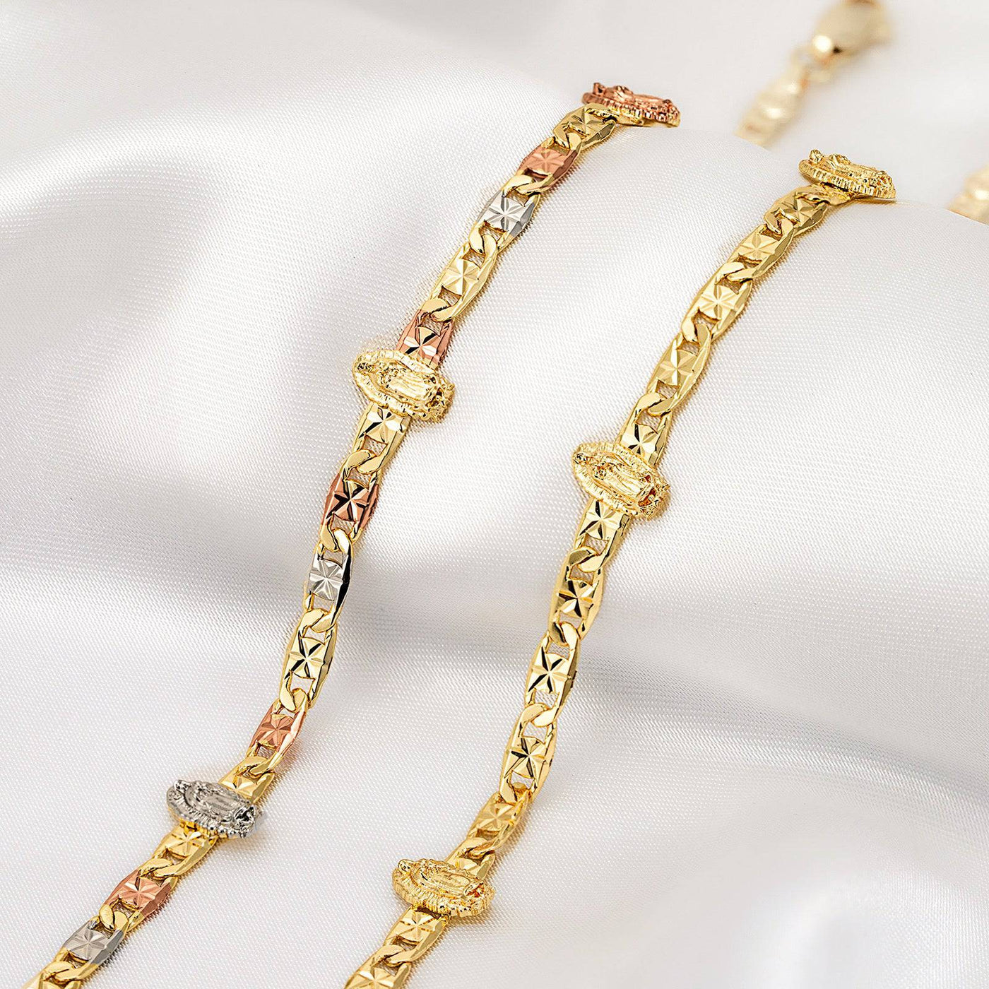 Virgen Mary Minimalist Bracelet 14K Gold Filled - Luxe & Co. Jewelry