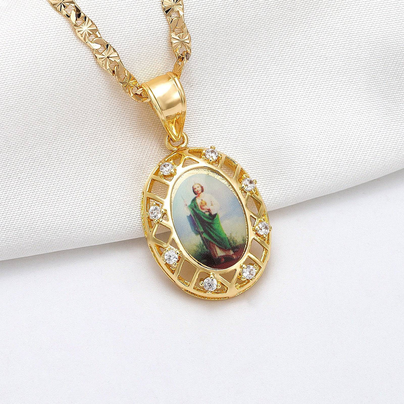 Saint Jude 14K Gold Plated Oval Small Necklace - Luxe & Co. Jewelry